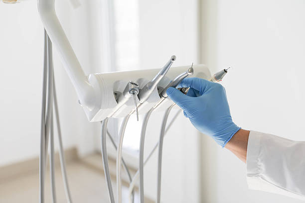 24/7 Emergency Wisdom Tooth Removal experts in Huber Ridge, OH